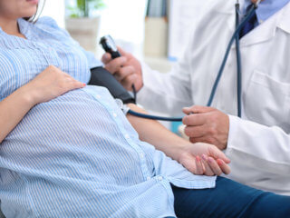 妊婦血圧測定